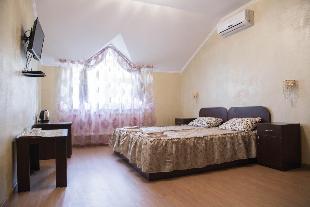 Guest House Montreal Odessa Ngoại thất bức ảnh